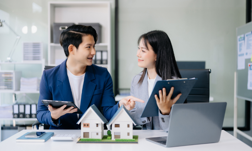 Online vs Traditional Estate Agents