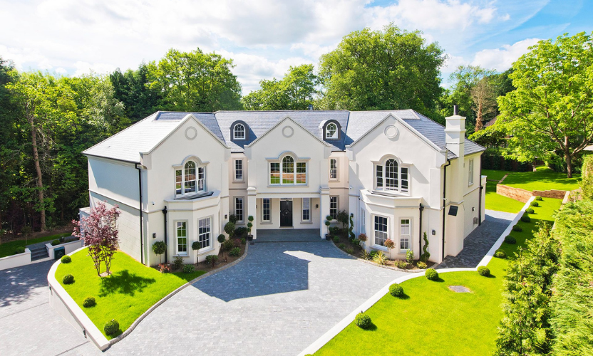 Are Bigger Houses Harder to Sell in the UK