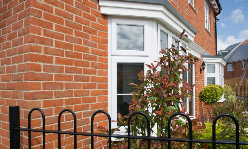 property on market with no viewings signboard